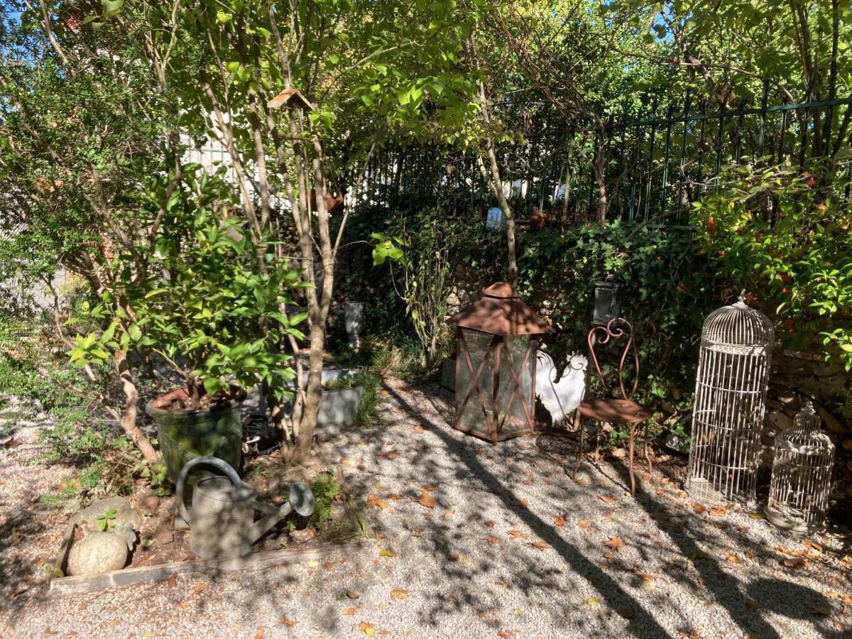 16 Bis-Gite-Hotel-Appartement Marssac-sur-Tarn エクステリア 写真