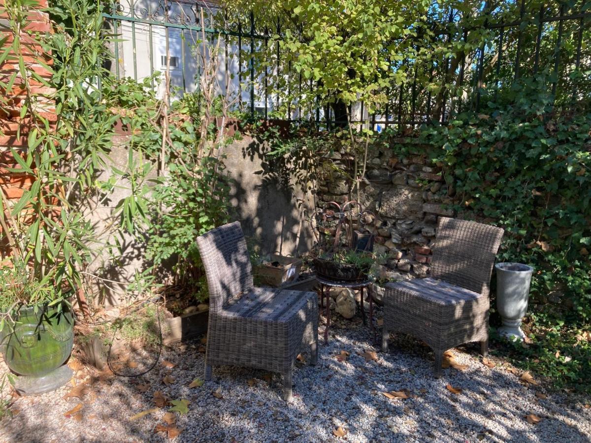 16 Bis-Gite-Hotel-Appartement Marssac-sur-Tarn エクステリア 写真