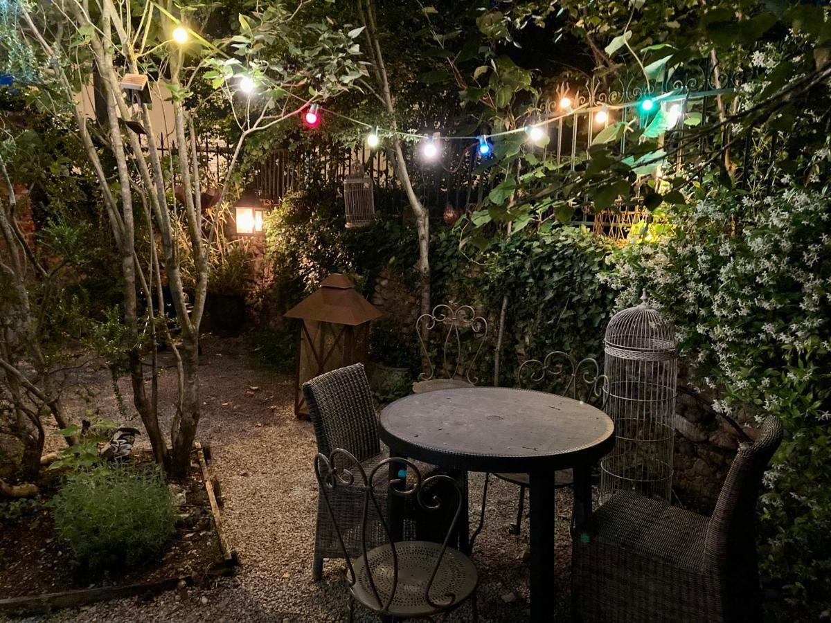 16 Bis-Gite-Hotel-Appartement Marssac-sur-Tarn エクステリア 写真