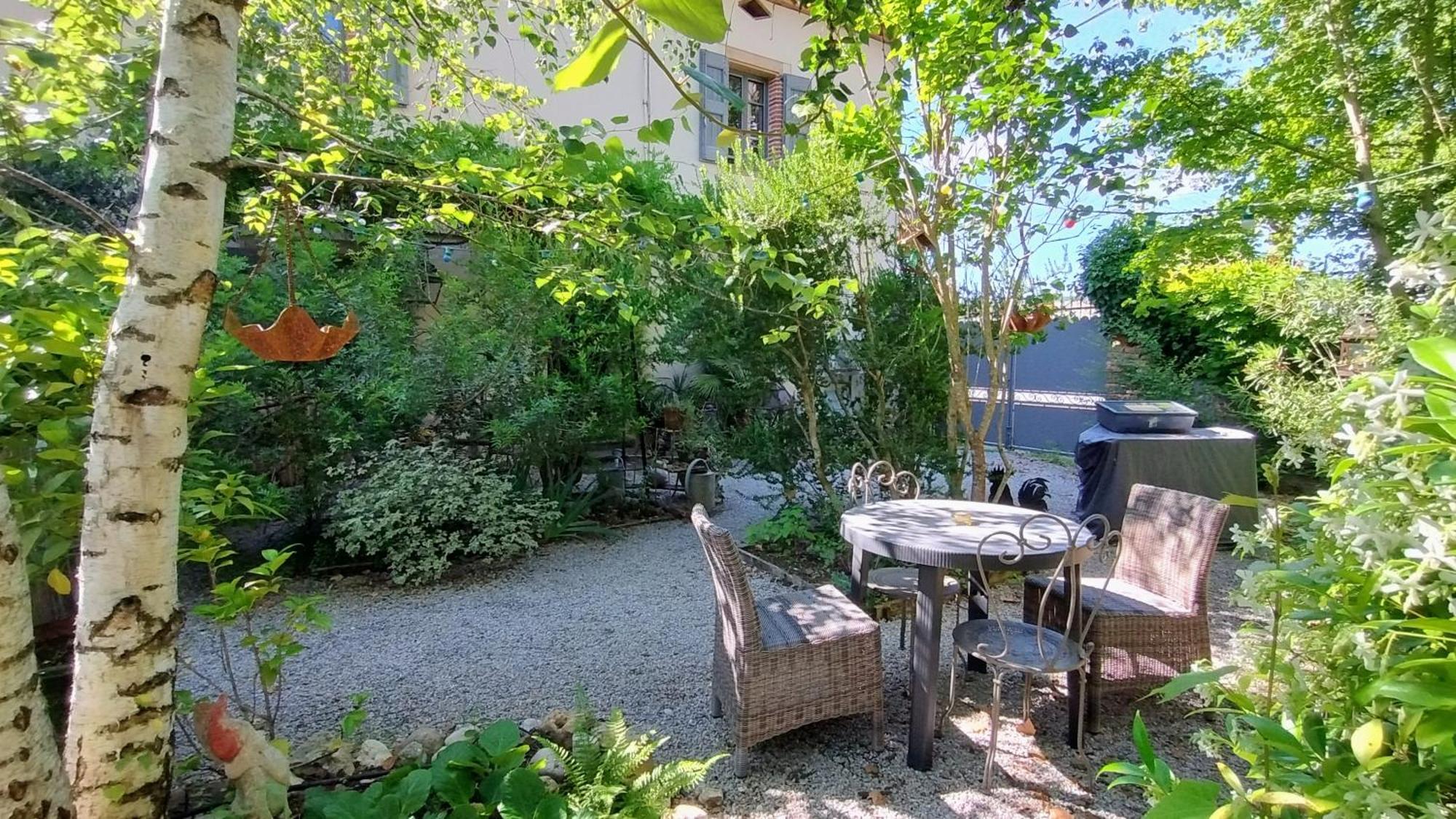 16 Bis-Gite-Hotel-Appartement Marssac-sur-Tarn エクステリア 写真